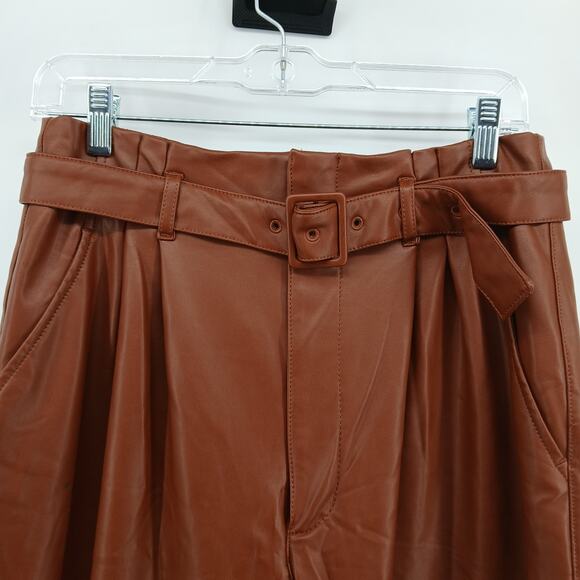 Abercrombie & Fitch Faux Leather High Waist Cropped Straight Pants Womens LG - Picture 2 of 10